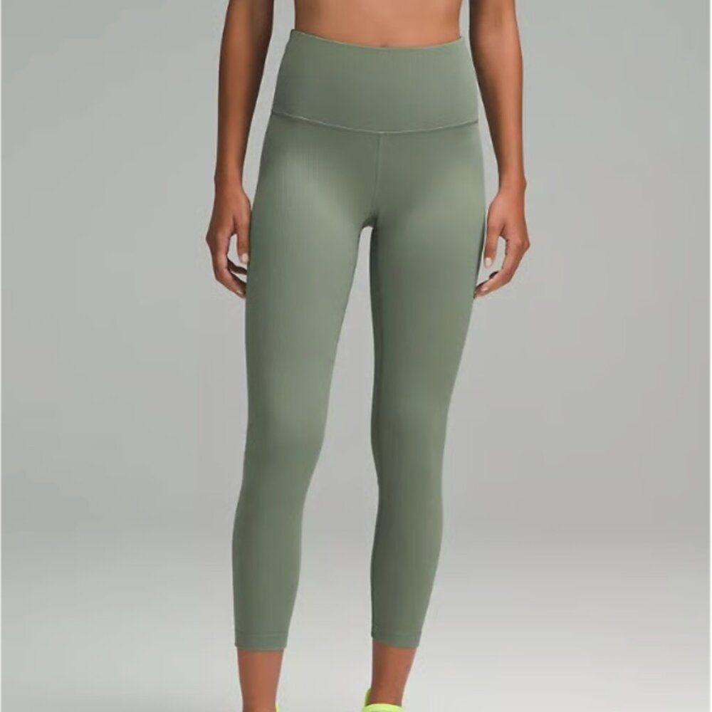 LuluLemon Wunder Train High-Rise Ribbed Tight Legging 25" Size 10 Green